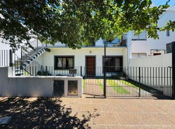 PH · 91m² · 4 Ambientes · 1 Cochera · Venta PH 4 Amb en Pb Jardín Patio Parri Coch Munro