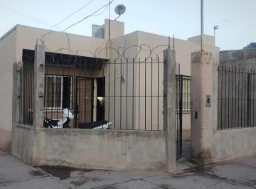 Casa · 126m² · 4 Ambientes · 1 Cochera · Venta B°fuerza y Progreso Bermejo Guaymallen