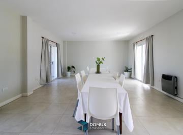DOMUS BIENES RAÍCES ALQUILA CASA EN SAN LORENZO CHICO, LAS QUINTAS
Superficie c · Alquiler Casa en San Lorenzo Chico