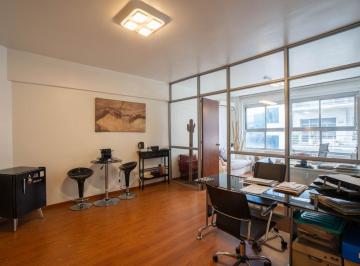 Oficina comercial · 30m² · 1 Ambiente · Oficina Monoambiente Al Frente Muy Luminosa con Baño Privado en Zona Tribunales