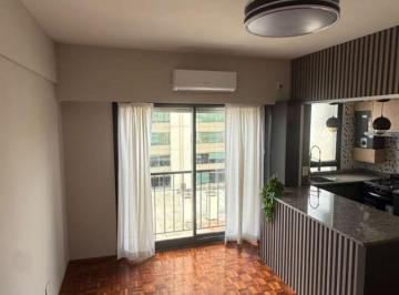 Departamento de 2 ambientes, San Nicolás · Departamento Reciclado en Piso 12 con Vista Abierta – Súper Luminoso y Excelente