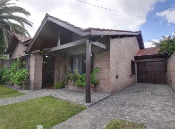 Casa · 179m² · 6 Ambientes · 5 Cocheras · Venta Casa 6 Ambientes Ramos Mejia Apto Credito