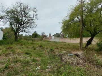 Terreno · 1114m² · Terreno 1100 m² en Ruta 1 a 10 Min de Sta Fe