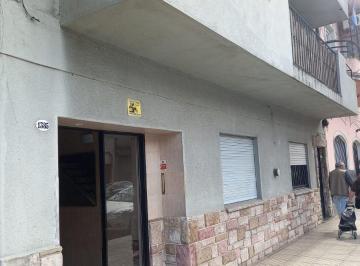 PH de 3 ambientes, Boedo · Sensacional PH Impecable con Patio Gran Cocina. Para No Perder!