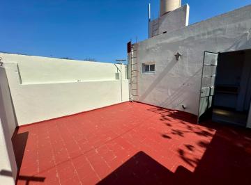 PH · 50m² · 2 Ambientes · PH con Terraza Propia Super Amplio
