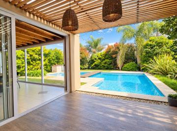 Casa · 182m² · 4 Ambientes · 2 Cocheras · Venta Casa 4 Amb Haras Maria Victoria Moreno