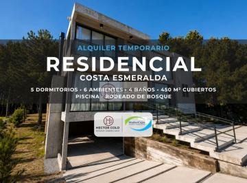 Casa · 450m² · 6 Ambientes · 1 Cochera · Alquier Temporal Casa Costa Esmeralda. 6 Ambientes con Pileta