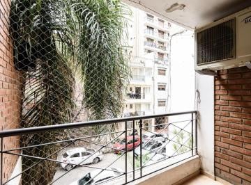 Departamento · 59m² · 3 Ambientes · 1 Dormitorio y Medio a m de Plaza España y Ciudad Universitaria