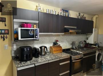 Departamento · 70m² · 4 Ambientes · 1 Cochera · Venta de Departamento 2 Dorm. - Patio - Cochera - Pileta