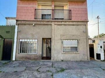 PH de 3 ambientes, Avellaneda · Dpto Tipo Casa Al Frente de 3 Ambientes