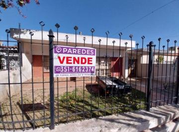 Casa de 5 ambientes, Córdoba · Los Naranjos Casa Venta 4 Dorm. a Refaccionar