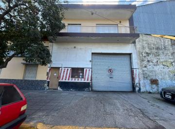 QBM-QB1-1812_2 · Galpón con Vivienda en Flores Doble Acceso 8,66 X 45 m Aprox. Fuerza Trifásica