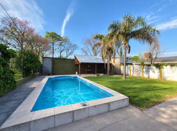 Casa · 60m² · 3 Ambientes · 3 Cocheras · Casa en Ricardone