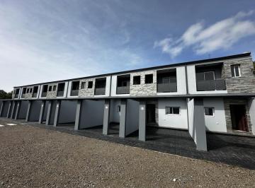 PH · 59m² · 2 Ambientes · 1 Cochera · PH a Estrenar en Venta en Los Hornos