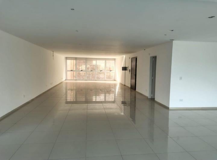 Oficina comercial · 200m² · 1 Ambiente
