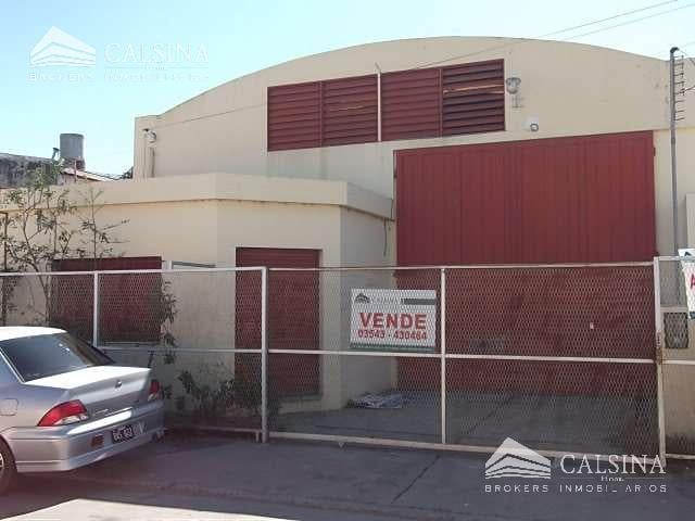 Bodega-Galpón · 300m²