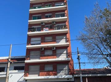 Departamento · 40m² · 2 Ambientes · Departamento 2 Ambientes con Patio en Venta - Don Bosco