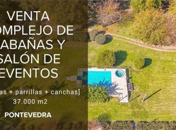 Quinta vacacional · 249m² · 6 Dormitorios · Quinta con Cabañas y Salon de Eventos Pontevedra