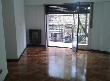 Departamento de 4 ambientes, Caballito · Excelente 4 Amb en Caballito con Cochera