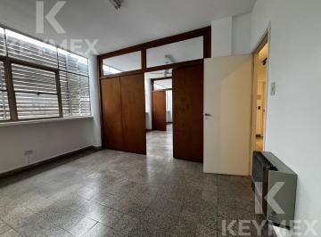 Oficina comercial · 43m² · Oficina en Alquiler - Zona Plaza Moreno La Plata