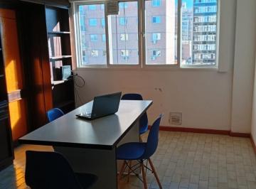 Oficina comercial · 85m² · 5 Ambientes · Oficina en Alquiler en Neuquen Capital