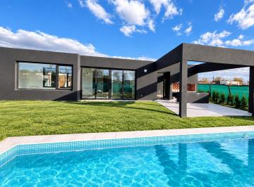 Casa · 171m² · 5 Ambientes · 1 Cochera · Casa en Venta en Prados del Oeste, Moreno, G. B. a. Zona Oeste