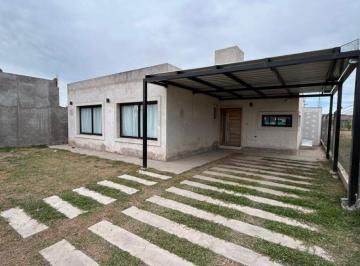 Casa de 3 ambientes, San Luis · Casa en Venta – Barrio La Casa del Sol, San Luis