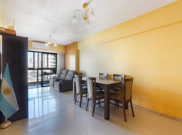 Departamento · 69m² · 3 Ambientes · 1 Cochera · Venta Caballito 3 Ambientes - Cochera - Piscina