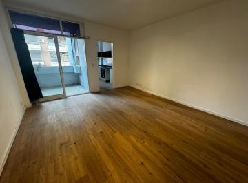 Departamento · 33m² · 1 Ambiente · 1 Cochera · Excelente Monoambiente, Caballitos, con Balcón Cochera