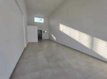 Local comercial · 60m² · 1 Ambiente · Alquiler Local Comercial Sobre Bodereau. Vidriera Doble Altura y Estacionamiento!