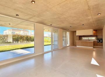 Casa · 248m² · 6 Ambientes · 2 Cocheras · Venta | Casa a Estrenar 5 Dorm. en Ceibos, Puertos