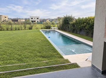 AMN-AMN-4143_2 · Venta de Casa en Santa Elena - Pilar