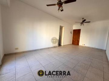 Departamento de 2 ambientes, General San Martín · Departamento 2 Ambientes con Vestidor y Balcon