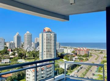 Departamento · 90m² · 5 Ambientes · 1 Cochera · Alquiler Temporada Departamento 3 Dorm. Amenities Playa Brava Punta del Este Uruguay