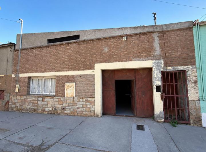 Bodega-Galpón · 156m²