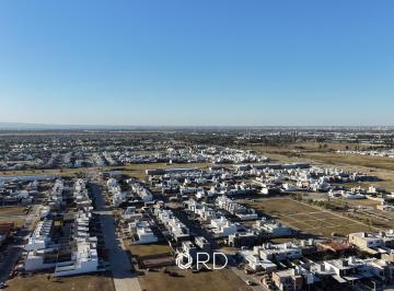 Terreno , Córdoba · Lote en Venta - Colinas de Manantiales - 324 m² Apto Dúplex (A m de Espacio Verde)