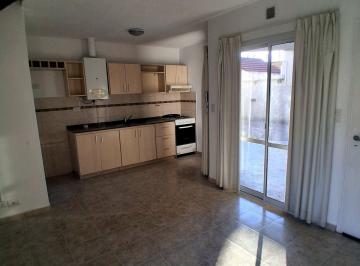 Departamento de 4 ambientes, Villa Carlos Paz · Dúplex a 1 Cuadra del Lago, con Pileta y Cochera · Apto Crédito