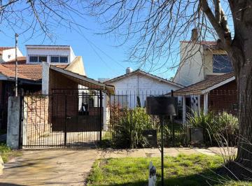 Casa · 47m² · 2 Ambientes · 1 Cochera · Duplex 2 Amb + Entrepiso C/ Parque B. Constitucion