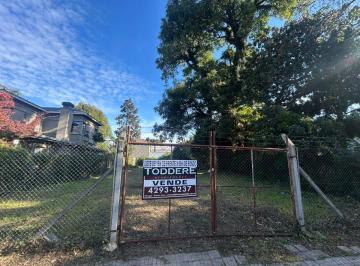 Terreno , Almirante Brown · Lote en Venta Sobre Calle Ferrari Entre Int. Gonzalez y J. Sanchez Adrogue