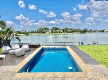 Casa · 500m² · 5 Ambientes · 4 Cocheras · Casa en Venta 4 Dorm. Al Lago en Los Castores, Nordelta, Tigre