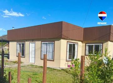 Casa · 120m² · 3 Ambientes · 1 Cochera · Casa Venta en Los Adobes Cerrillos