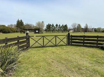Terreno · 10000m² · Venta Terreno 1 Hectarea Barrio Cerrado Loma Escondida Lujan con Riego por Aspersion