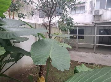 Departamento · 41m² · 2 Ambientes · Alquiler 2 Amb con Patio en Caballito