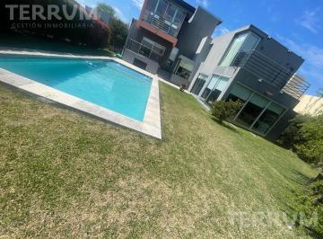 Casa · 220m² · 7 Ambientes · 2 Cocheras · Venta Casa Don Joaquin Canning: Oportunidad