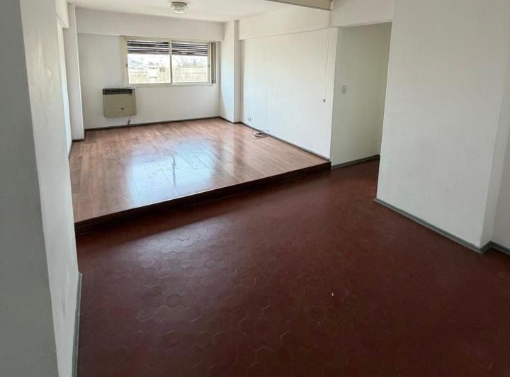 Aquiler Departamento 4 Ambientes Floresta