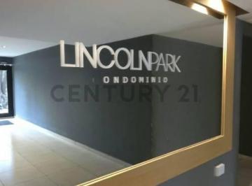 Departamento · 67m² · 2 Ambientes · 1 Cochera · Departamento de 1 Dormitorio en Alquiler en Lincoln Park Condominio