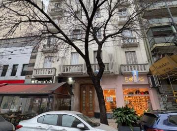 Departamento de 5 ambientes, Caballito · Semipiso 4 Ambientes C/dependencias Completas