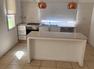 Casa · 85m² · 3 Ambientes · Casa Barrio El Portal de Pilar 3 Amb en 1 Planta