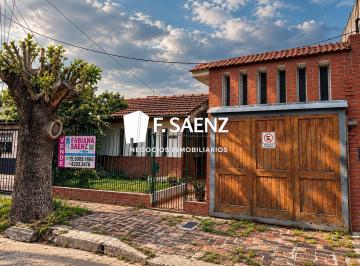 Casa · 140m² · 3 Ambientes · 1 Cochera · Casa en Venta en José Mármol de Tres Ambientes