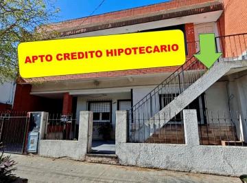 PH · 120m² · 3 Ambientes · 1 Cochera · PH en Venta de 3 Ambientes en La Tablad Al Frente con Cochera y Patio 200 m² Único! Apto Credito